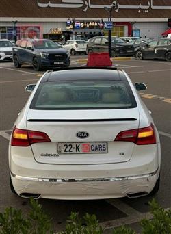 كيا كادينزا